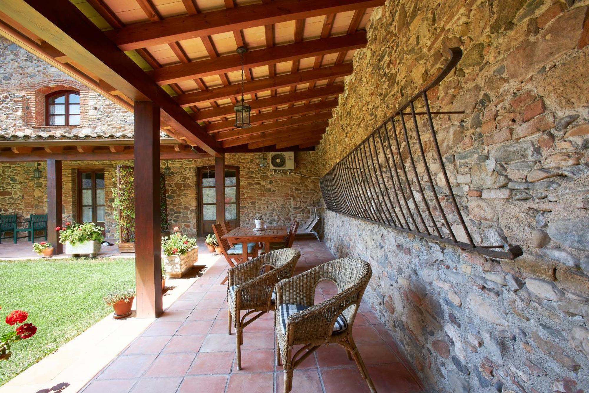 Mas Can Calet Aparthotel Les Franqueses del Valles Экстерьер фото